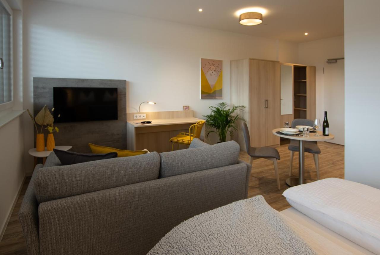 Livin63 Studio Apartments Хёсбах Экстерьер фото